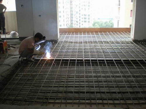 朝陽(yáng)鋼結(jié)構(gòu)閣樓制作、安裝與陶粒工程綜合指南